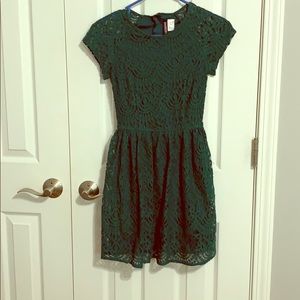 H&M emerald green lace dress